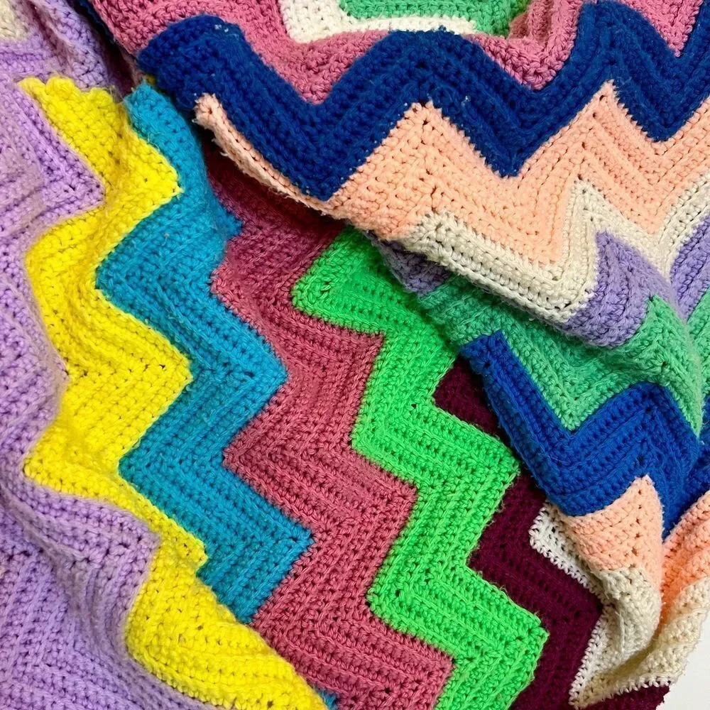 70s Handmade Vibrant Zig Zag Rainbow Scalloped Wavy Edge Crochet Afghan Blanket
